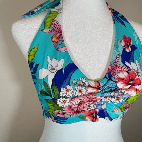 Venus Floral Halter Bikini Top - Picture 3 of 7